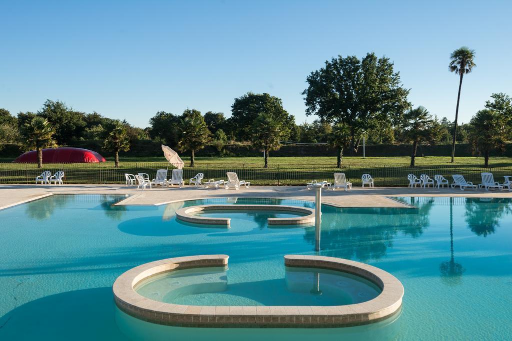 Domaine De L'Orangerie De Lanniron Hotel Quimper Exterior photo